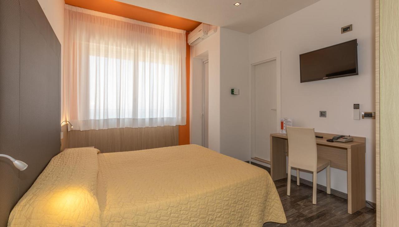Hotel Villa Gioiosa Lido di Jesolo Exterior foto